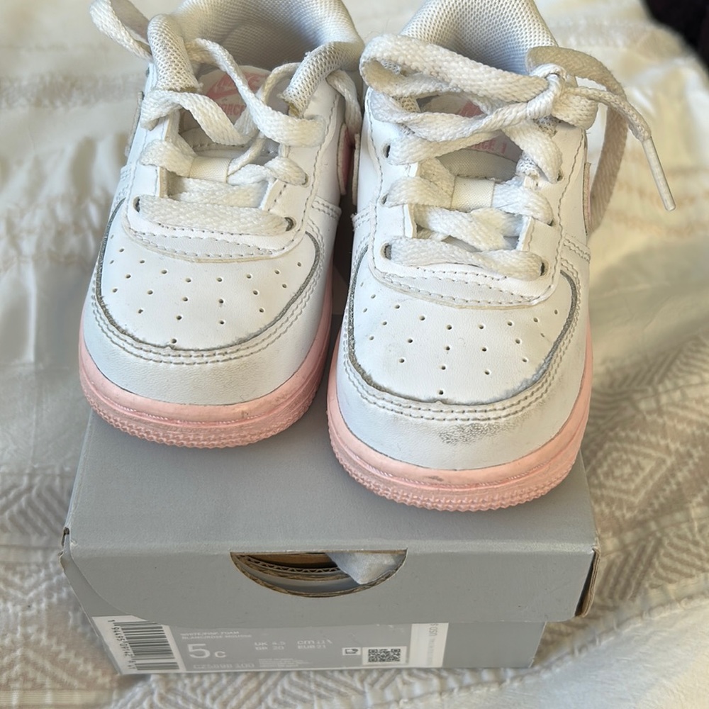 Toddler Nike force 1’s